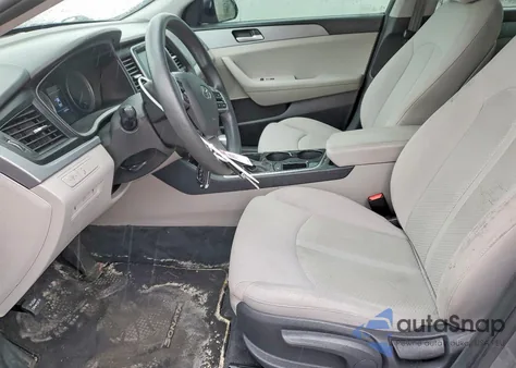 2018 Hyundai Sonata Se z USA, uszkodzony, nr VIN 5NPE24AF9JH623776